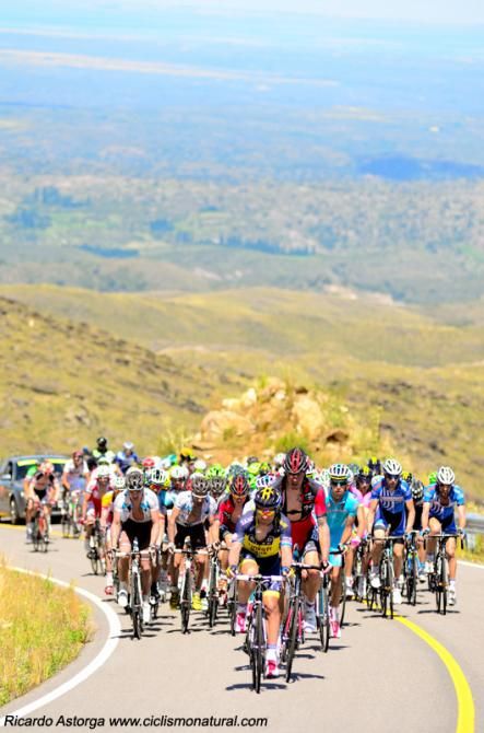 tour de ciclistas en san luis