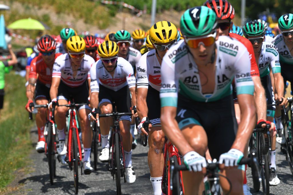 Trek-Segafredo in the yellow helmets of best team