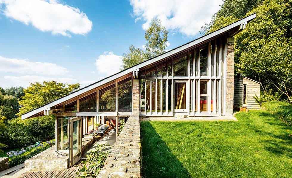 Sloping roof to 1960s home