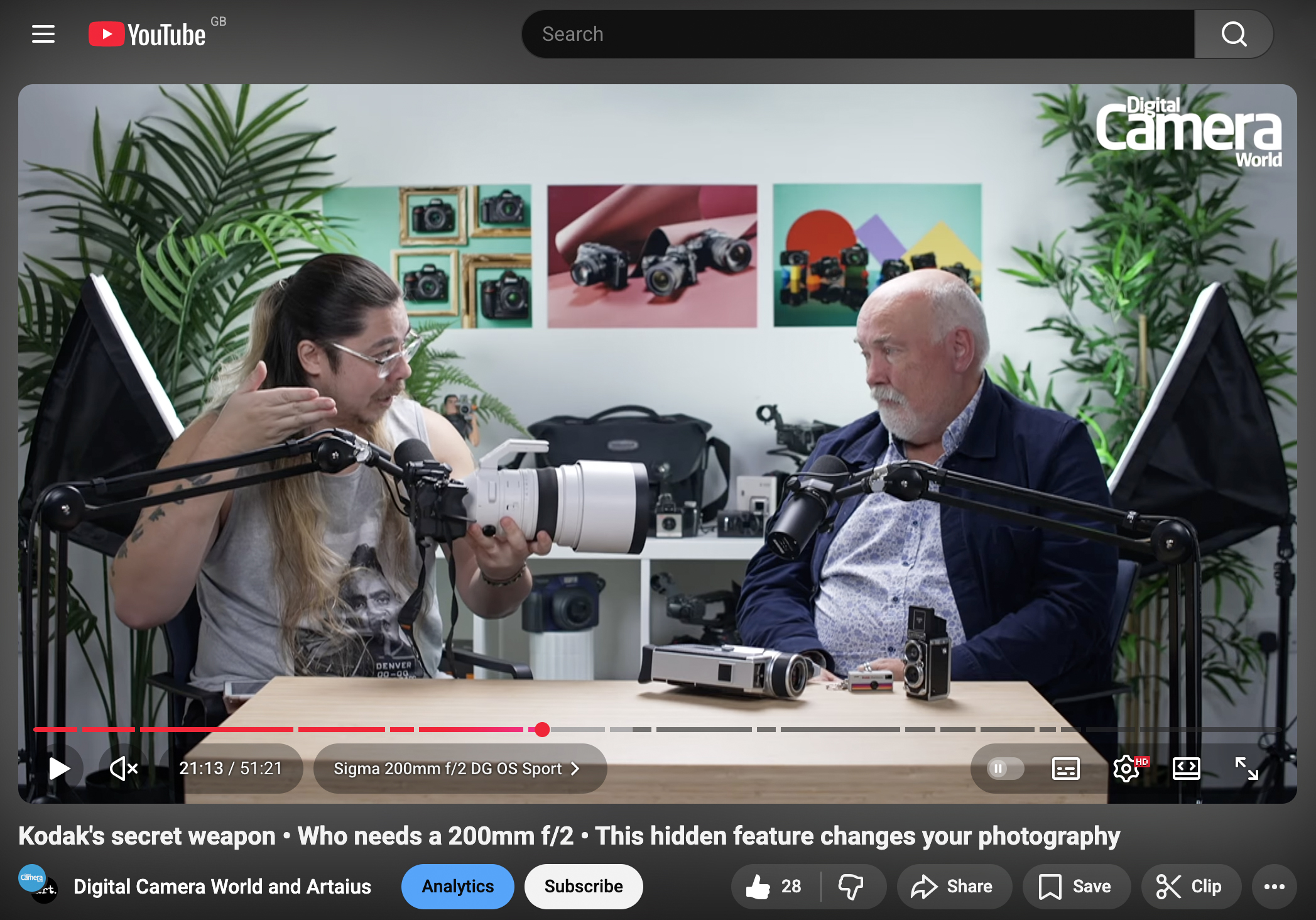 James Artaius and Chris George discussing the Sigma 200mm f/2 on the Bokeh Face podcast