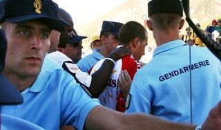 The AFLD reported that French police discovered "incongruous" products in teams' rubbish at the 2009 Tour de France