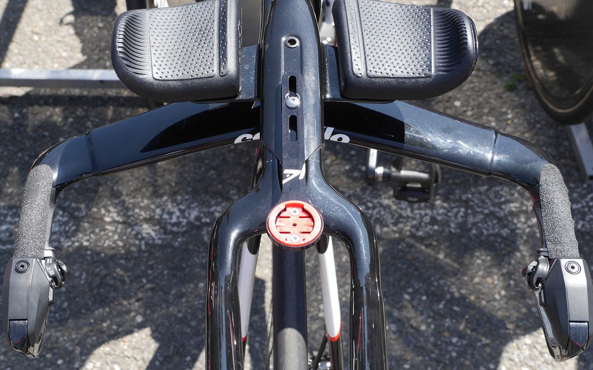 A look at one of the Team Sunweb Cervelo P5 Disc cockpit setups