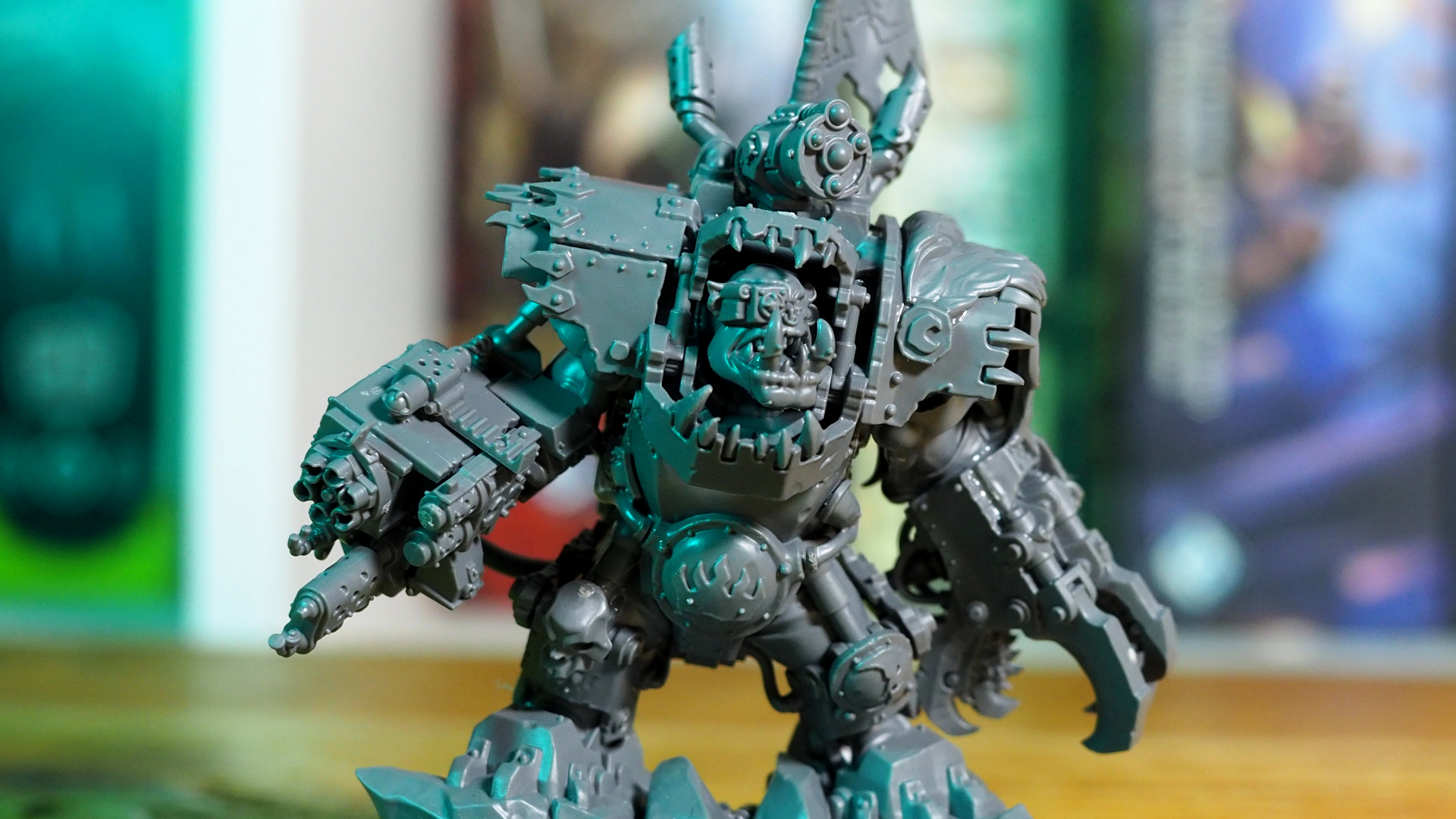 Warhammer 40K Orks Nazdreg model seen front-on