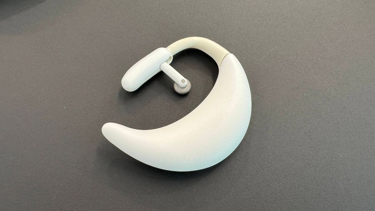 I'm a psychotherapist – and this new mood-boosting, stress-busting vagus nerve device left me changed