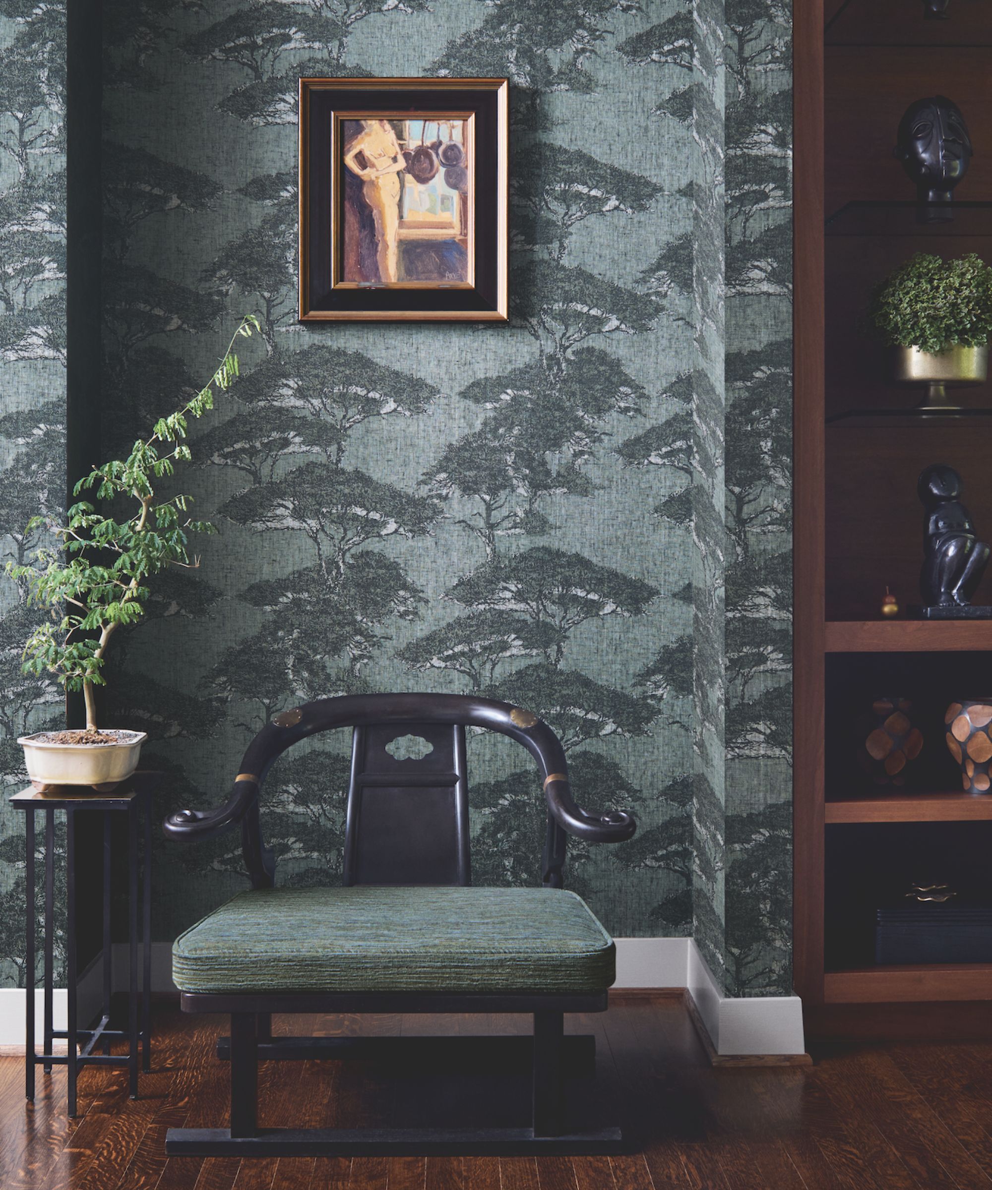 Grey patterned wallpaper in a Japanese monochromatic scheme