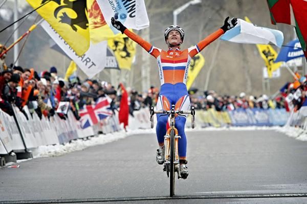 Vos knows how to deliver on World Championship day.