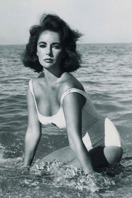 Elizabeth Taylor's secret love affair with Colin Farrell revealed