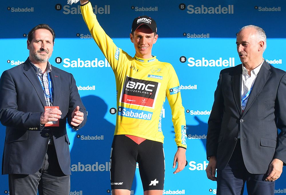 Manuel Senni in yellow at the Volta a La Valenciana
