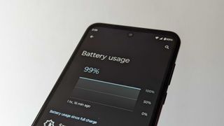 The Moto G Play (2023) battery settings