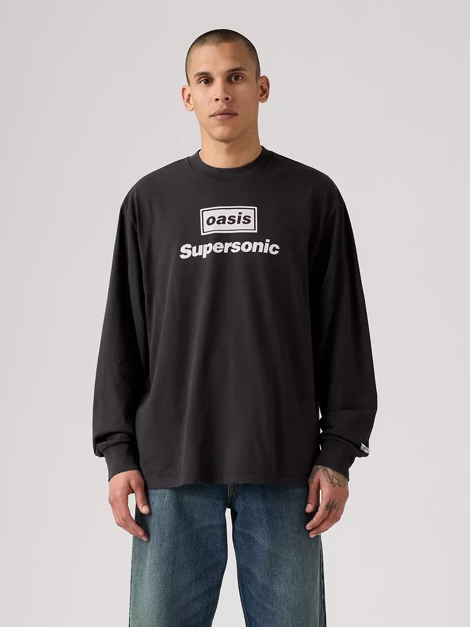Oasis Levi's collection