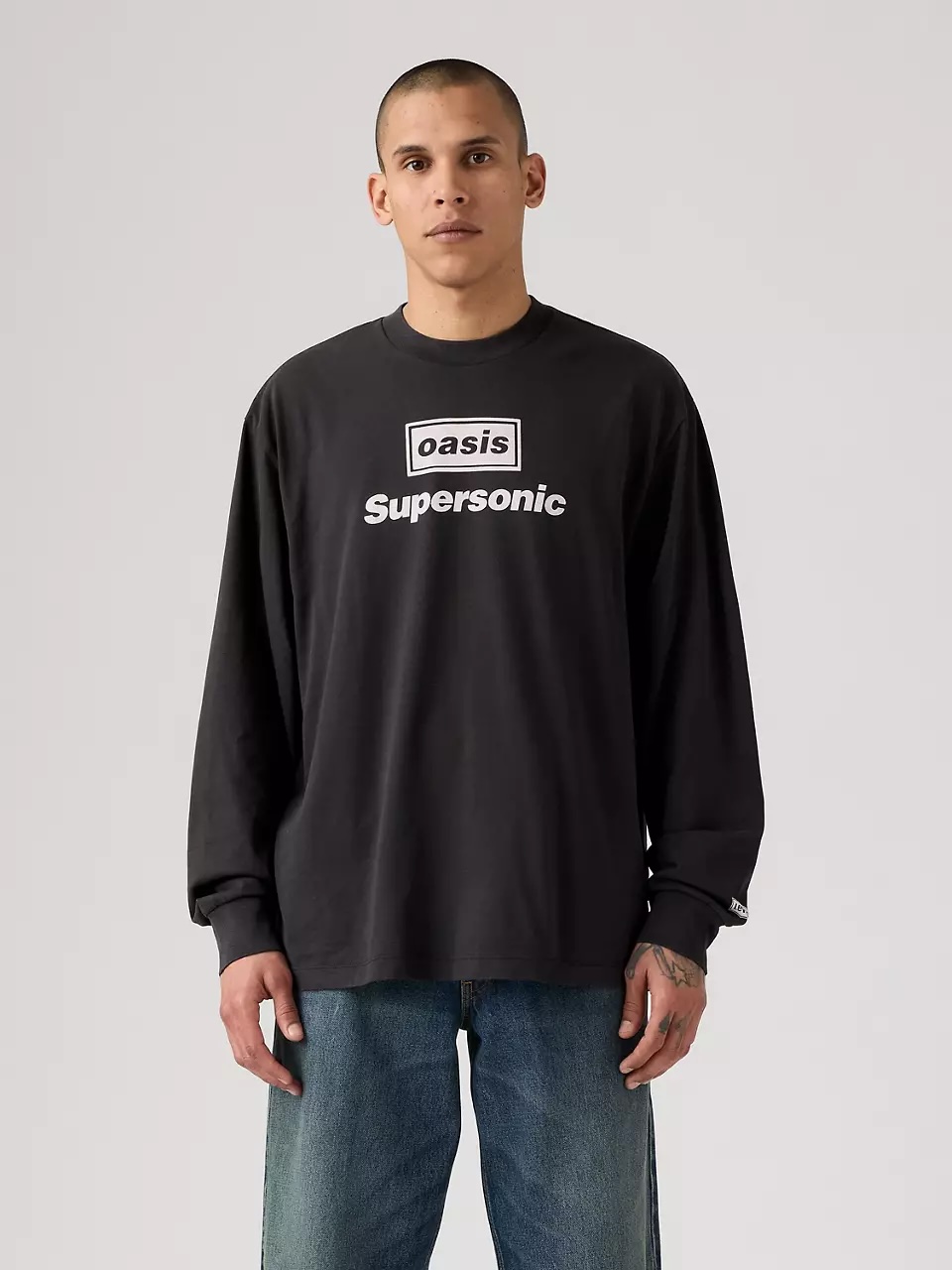 Oasis Levi's collection