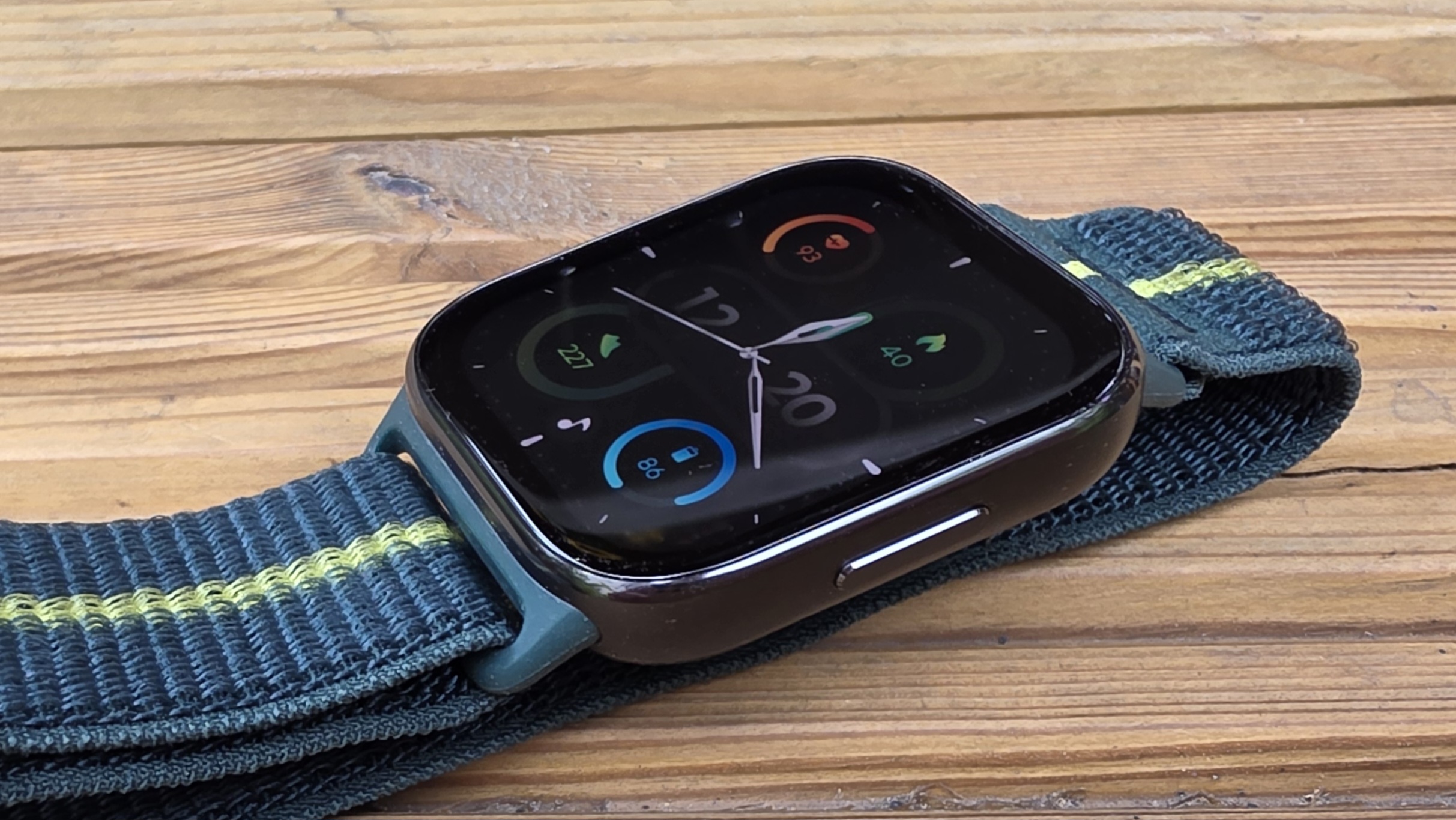 Moto Watch Fit review
