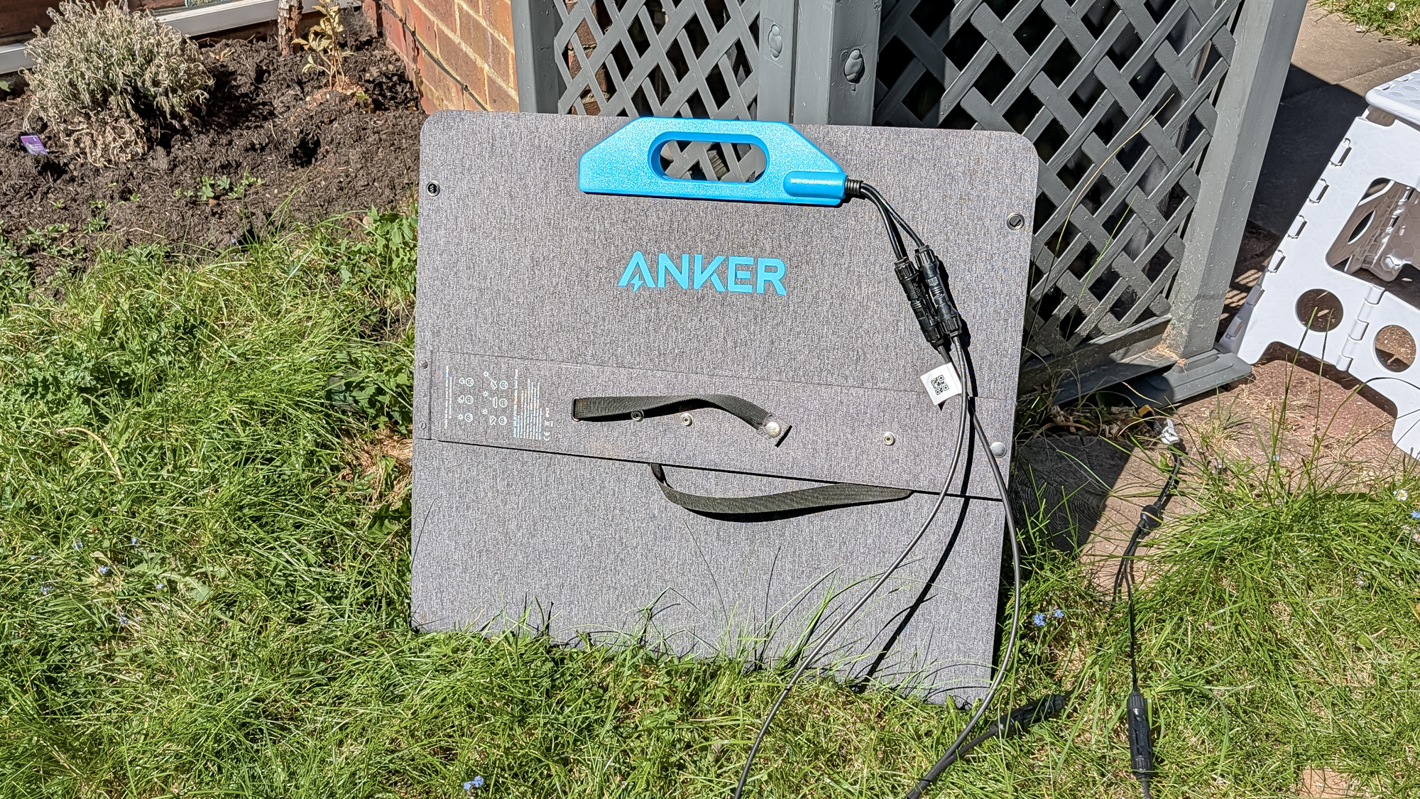 anker solix c300 solar generator images
