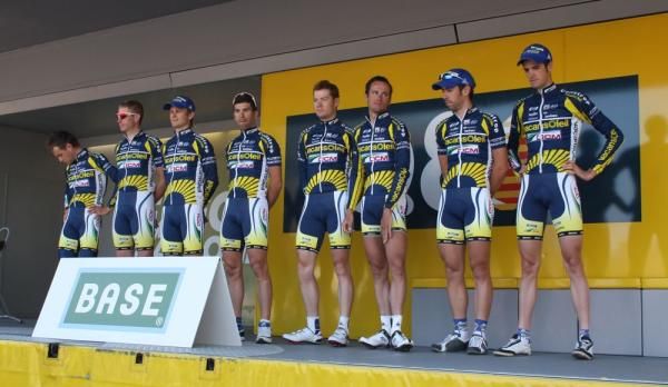 The Vacansoleil team is presented on stage