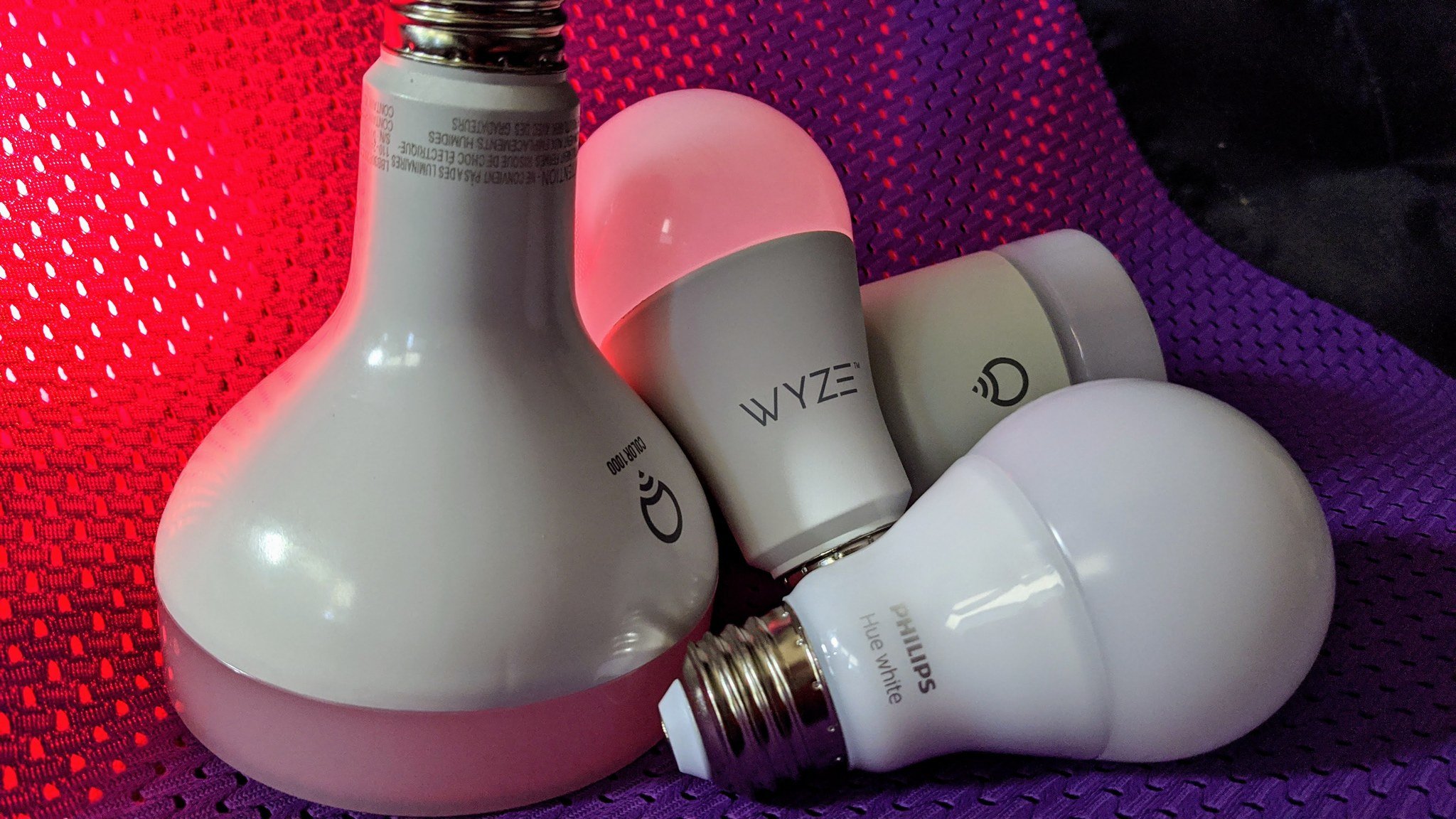 innr BR30 Smart Bulb, Works with Philips Hue* BR30, Alexa, Hey Google,  SmartThings (Hub Required), Zigbee Bulb, Dimmable Warm White LED Light  Bulbs