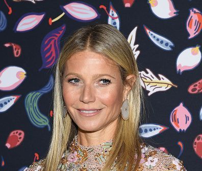 gwyneth paltrow daughter apple double