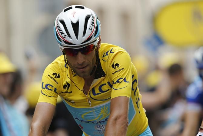 Overall race leader Vincenzo Nibali (Astana) makes it to the finish line in Nancy unscathed from all the crashes