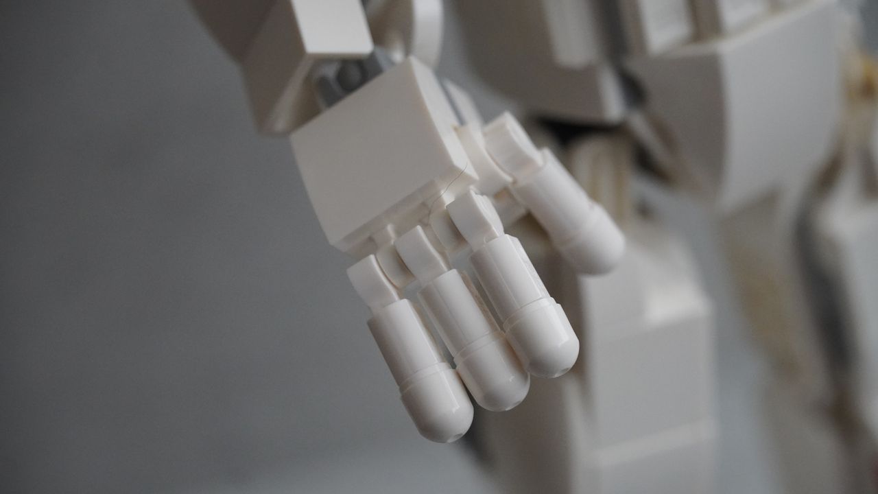 Details from the Lego Creator Space Astronaut