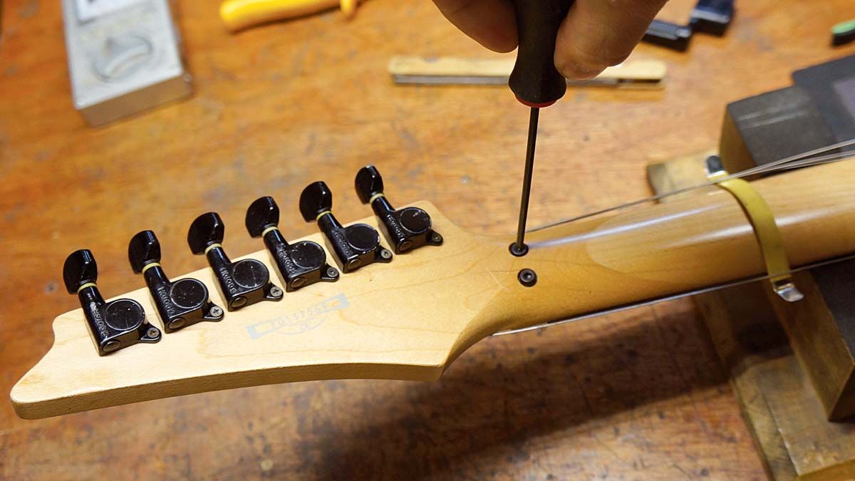 How to set your Floyd Rose's locking nut height Guitar World