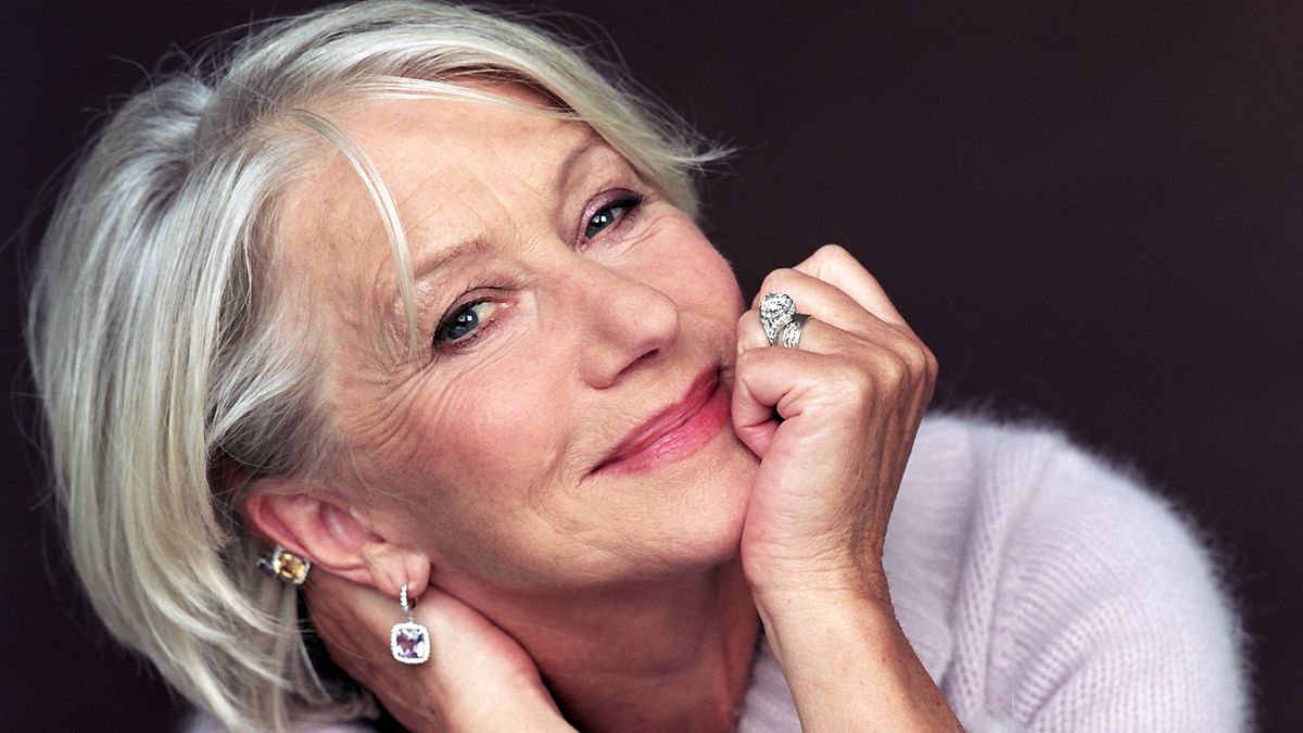 Helen Mirren Harry Potter: Hogwarts Tournament of Houses