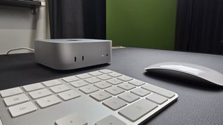 Mac mini M4 in studio