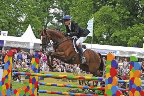 William Fox Pitt and Chilli Morning win Bramham Horse Trials 2012