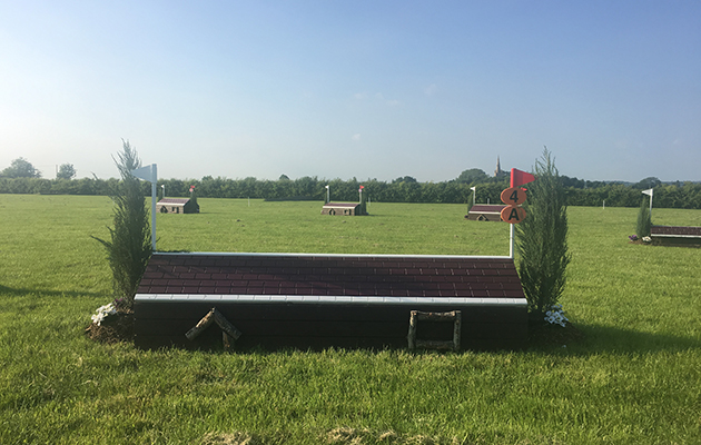 Fence 4A