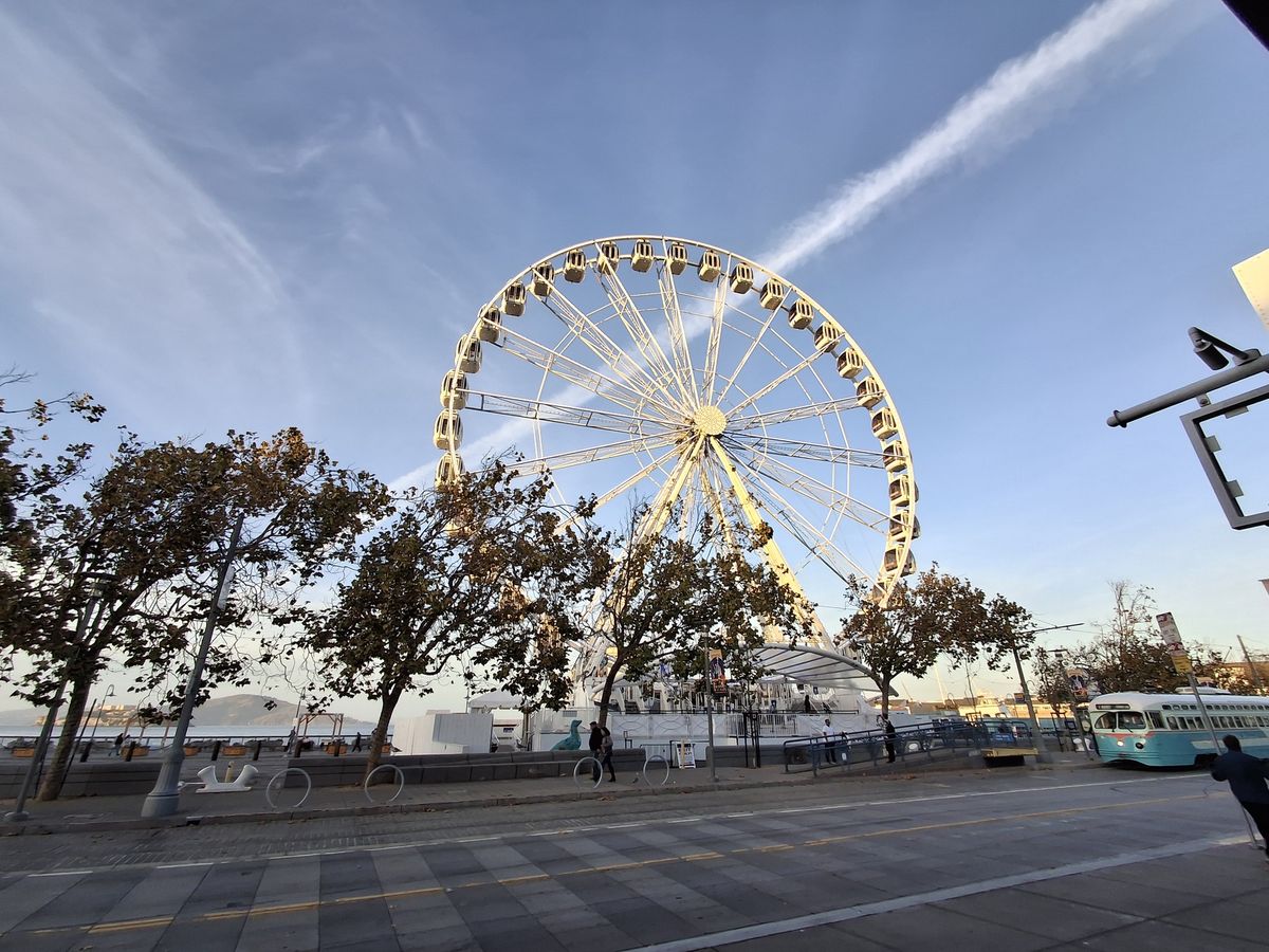 Ultrawide shot of Ferris Wheel shot by Galaxy A35