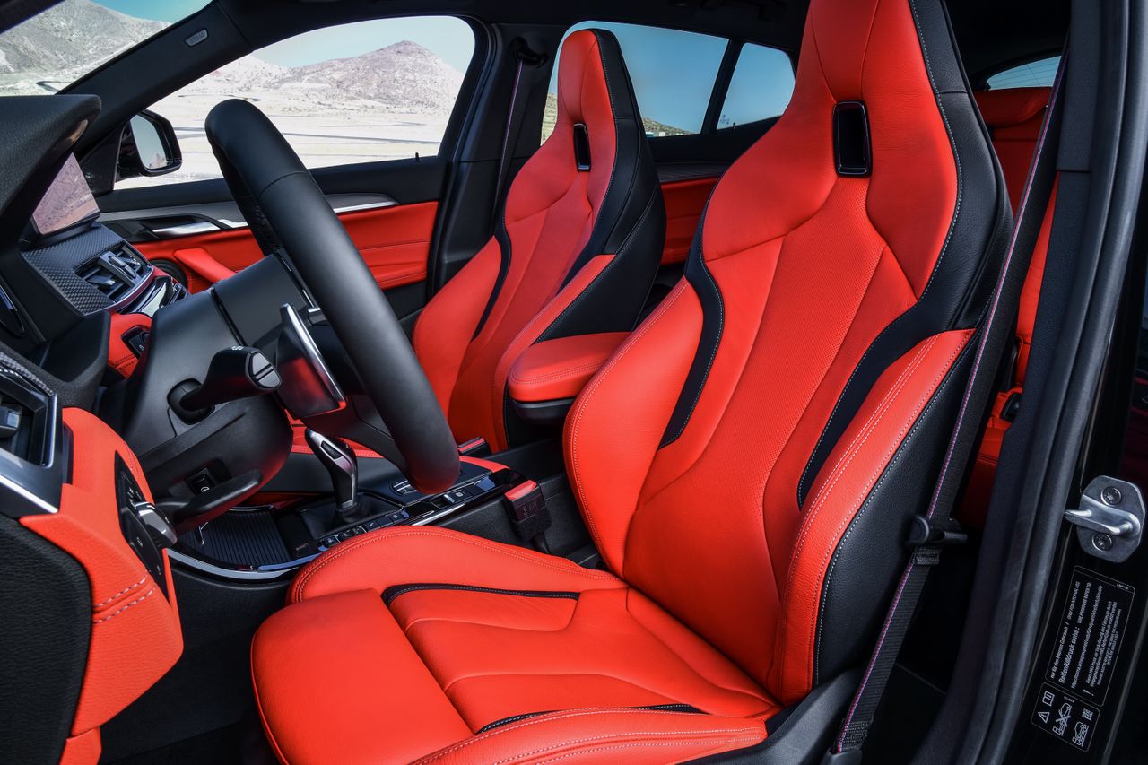 BMW M35i