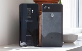 Galaxy S9+ (left) and Pixel 2 XL (right)