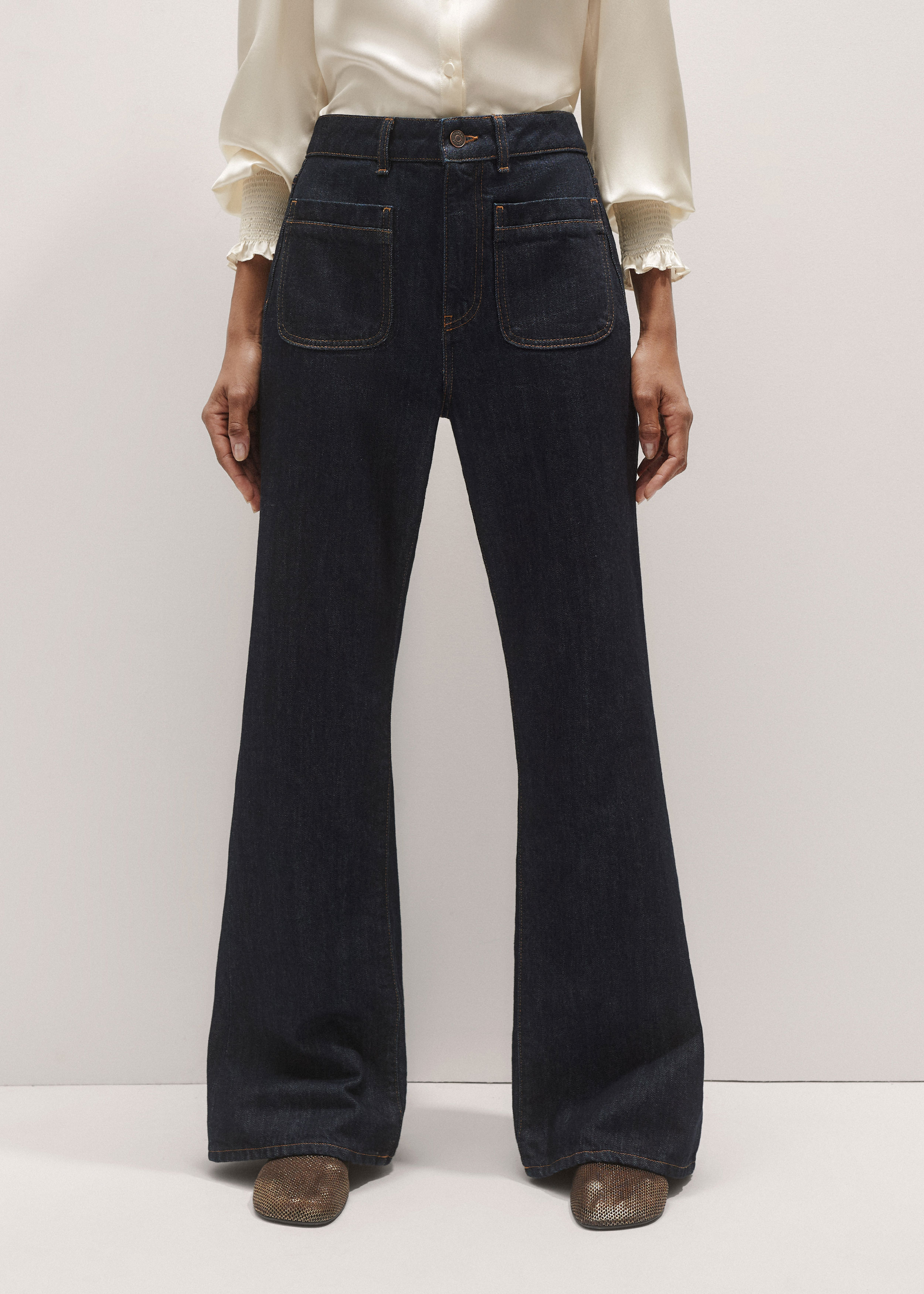 Patch Pocket Leg Elongator Jean