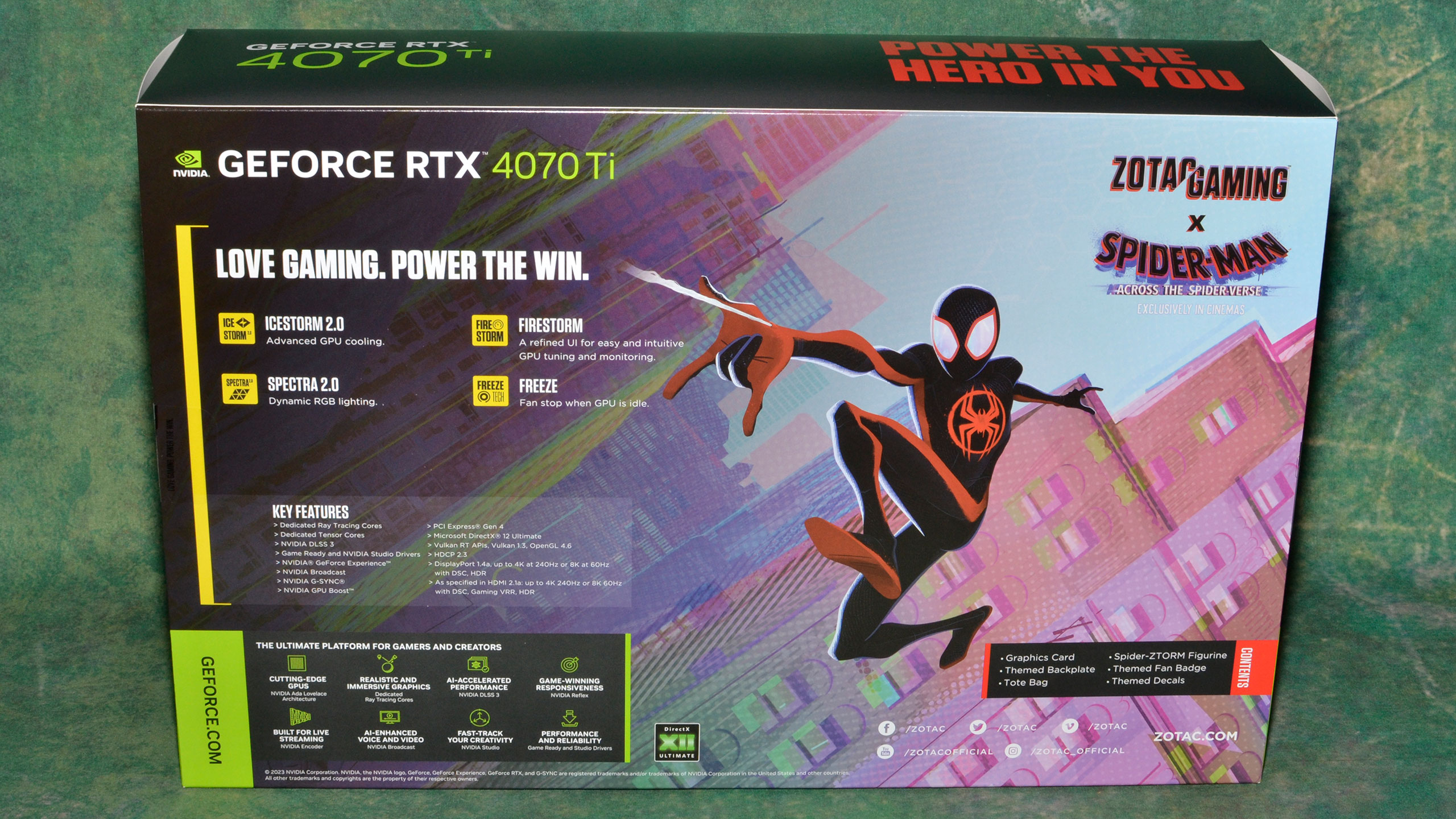 Pack ZOTAC GAMING GeForce RTX 4070 Ti AMP AIRO SPIDER-MAN™: Across