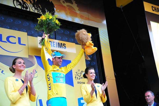 Vincenzo Nibali (Astana) in yellow