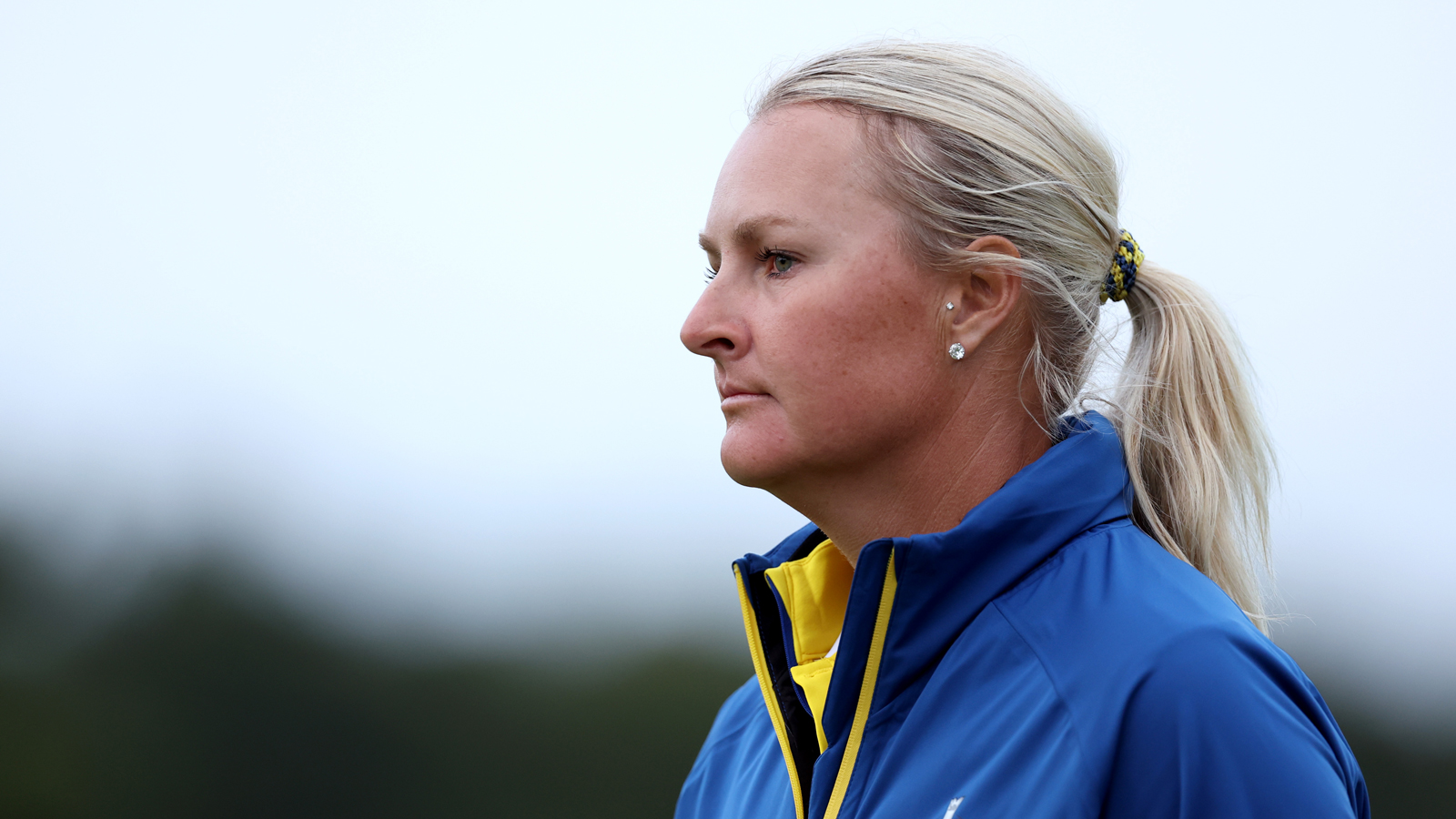 Anna Nordqvist stares on