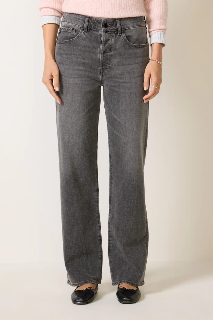 AG, Sydney Straight Jean
