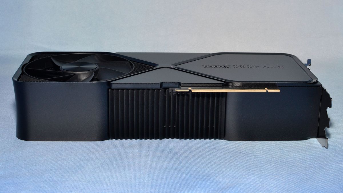 Nvidia GeForce RTX 4080 Super Founders Edition photos and unboxing