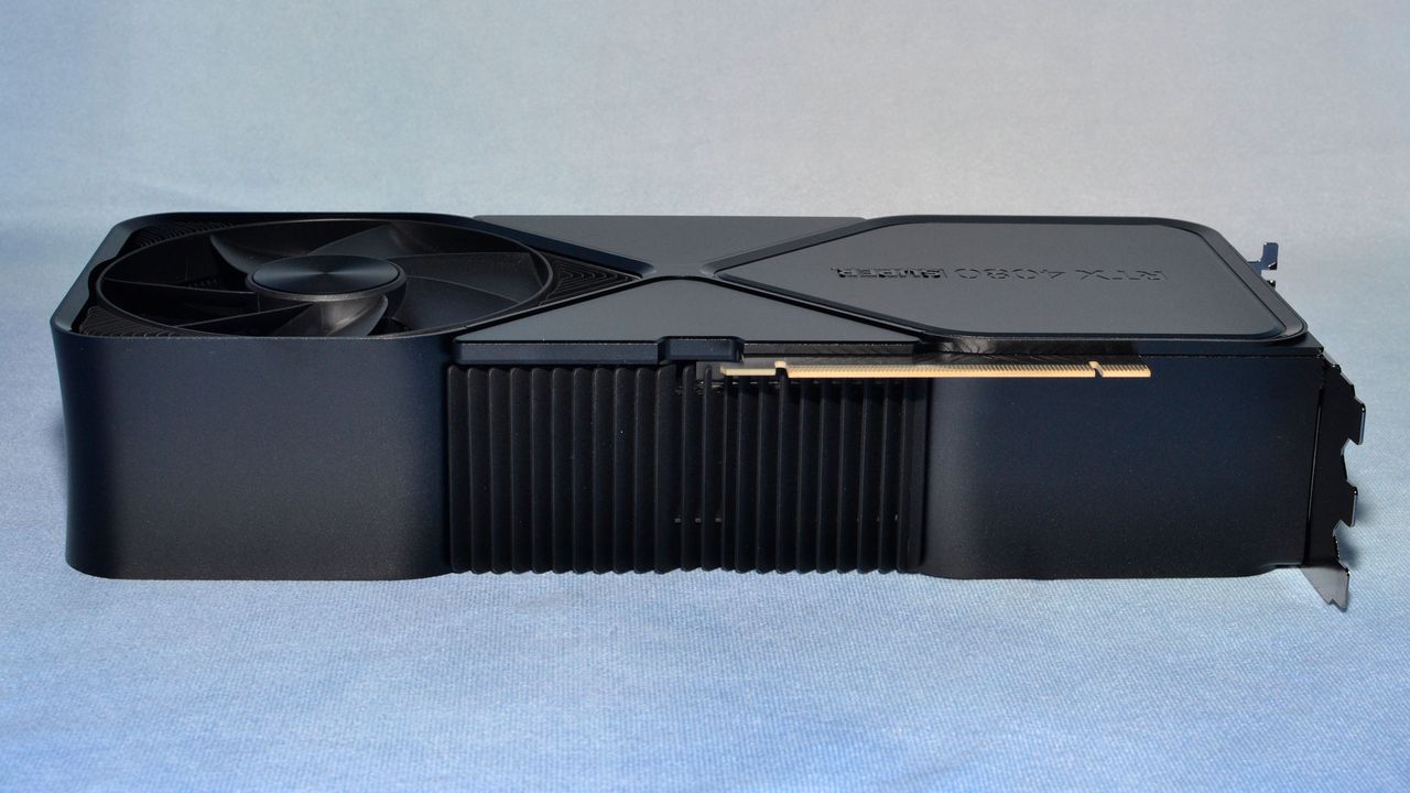 Nvidia GeForce RTX 4080 Super Founders Edition photos and unboxing