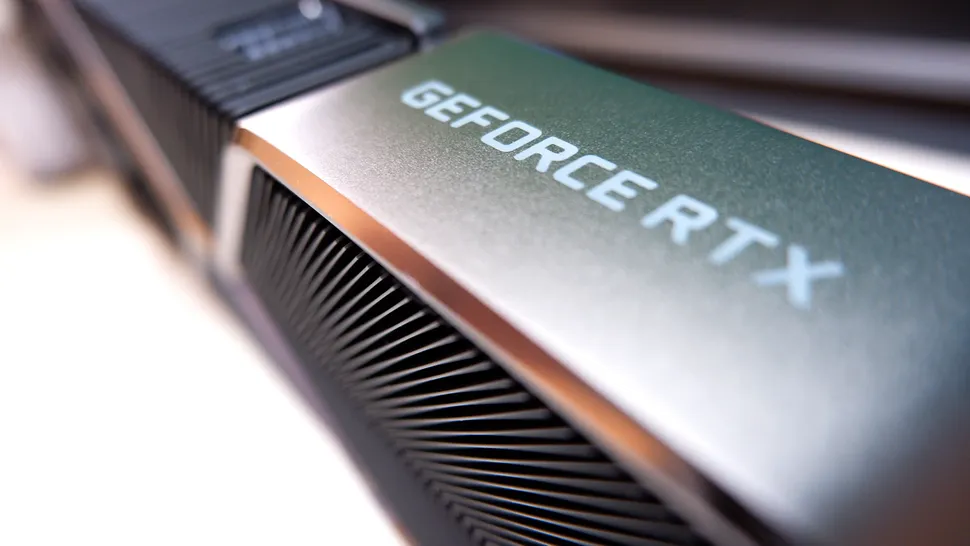 Видеокарты Nvidia GeForce RTX 3080 Ti Founders Edition под разными углами на столе