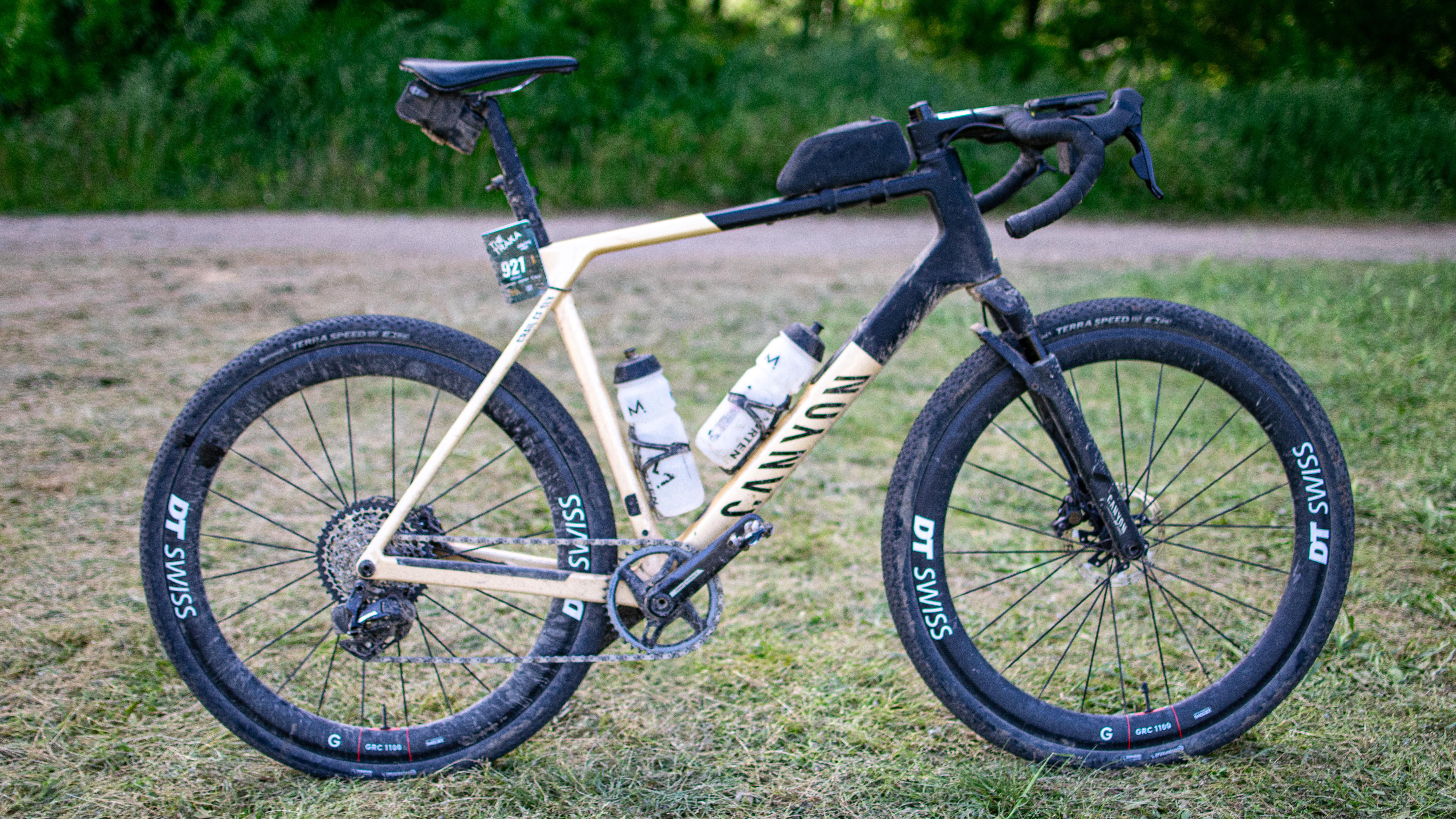 A Canyon grail with suspension fork on some grass