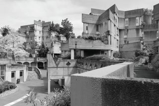 Ivry-Cité du Parc and the Albert Einstein School, Jean Renaudie, Nina Schuch and Serge Renaudie, 1982-83 (photograph: Nigel Green)