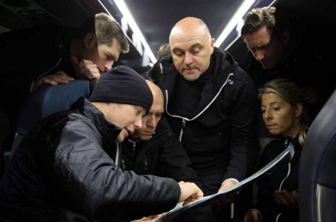 Chris Horner takes charge of the situation at the RadioShack-Nissan camp.
