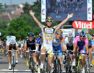Mark Cavendish wins Tour de France 2010, stage 6