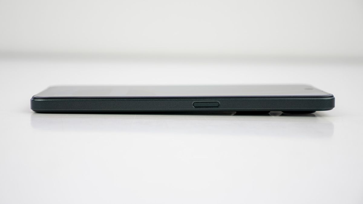 The right side of the OnePlus Nord N30 5G