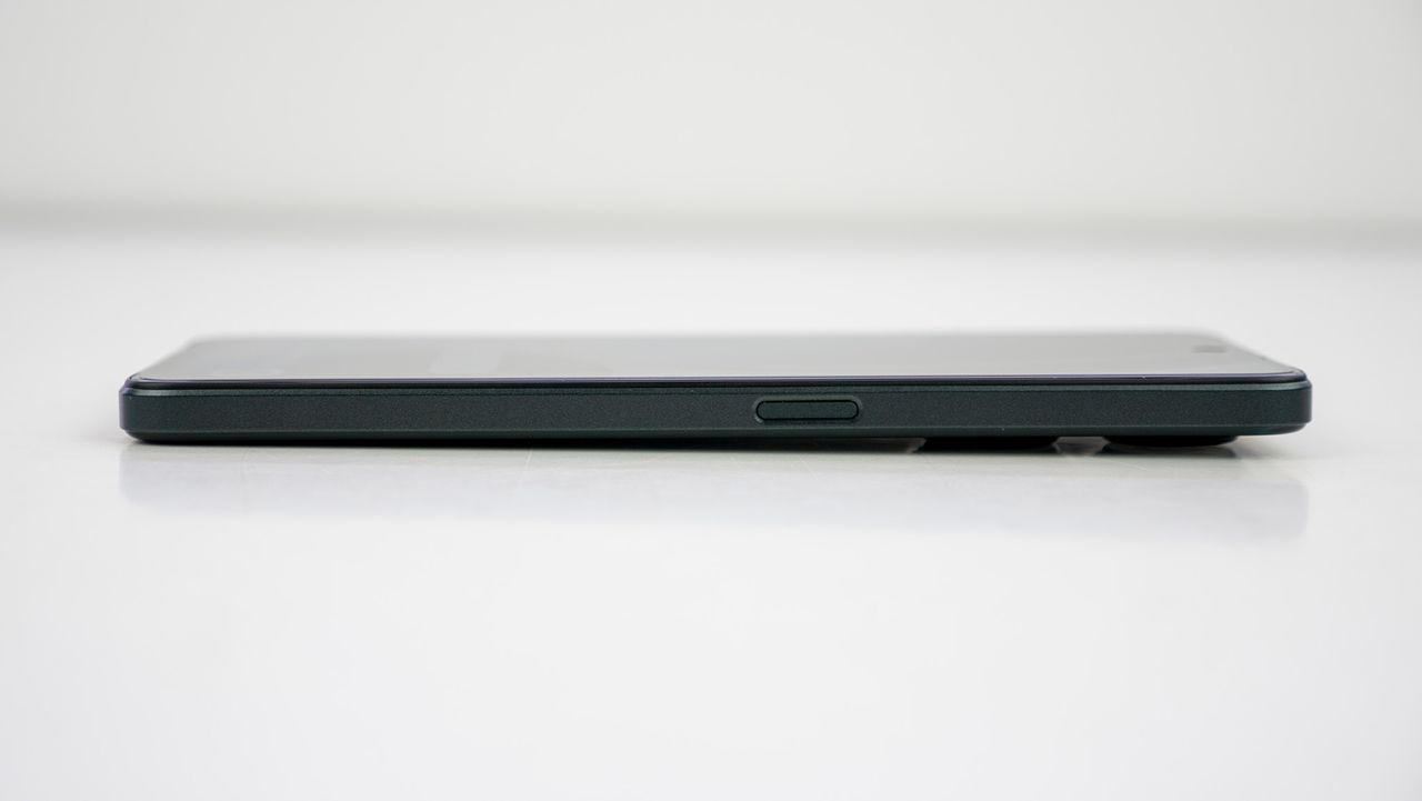The right side of the OnePlus Nord N30 5G