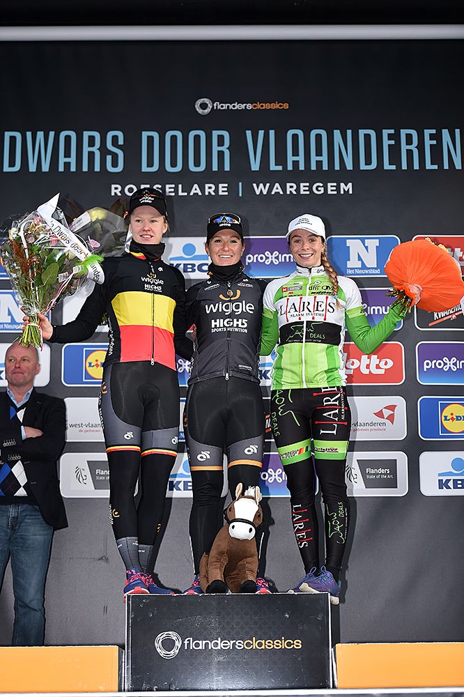 Top three at Dwars door Vlaanderen Elite Women