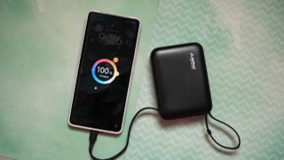 Stuffcool Maverick Mini review