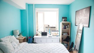 Blue, Green, Room, Bed, Interior design, Property, Wall, Textile, Floor, Teal,