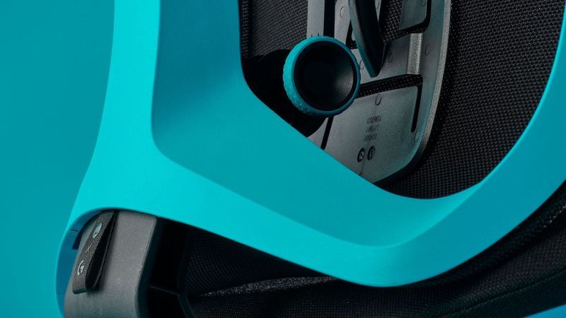 A new Herman Miller Vantum.