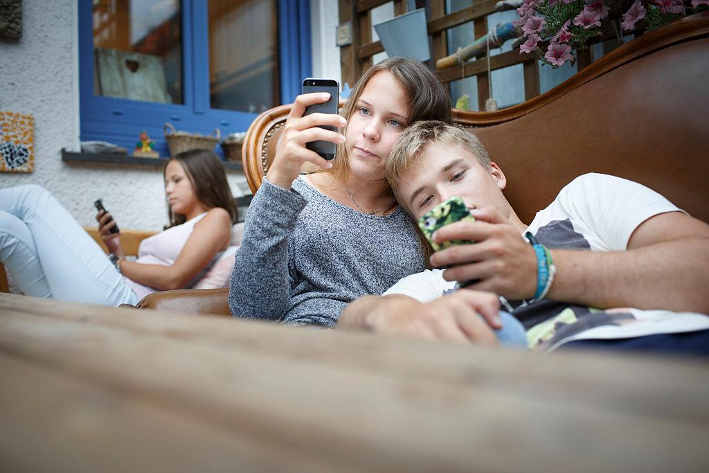 Study: Younger Viewers More Receptive to Ads and More Distracted