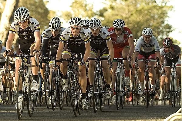 The Budget Forklifts team drive the peloton in the final laps of stage five.